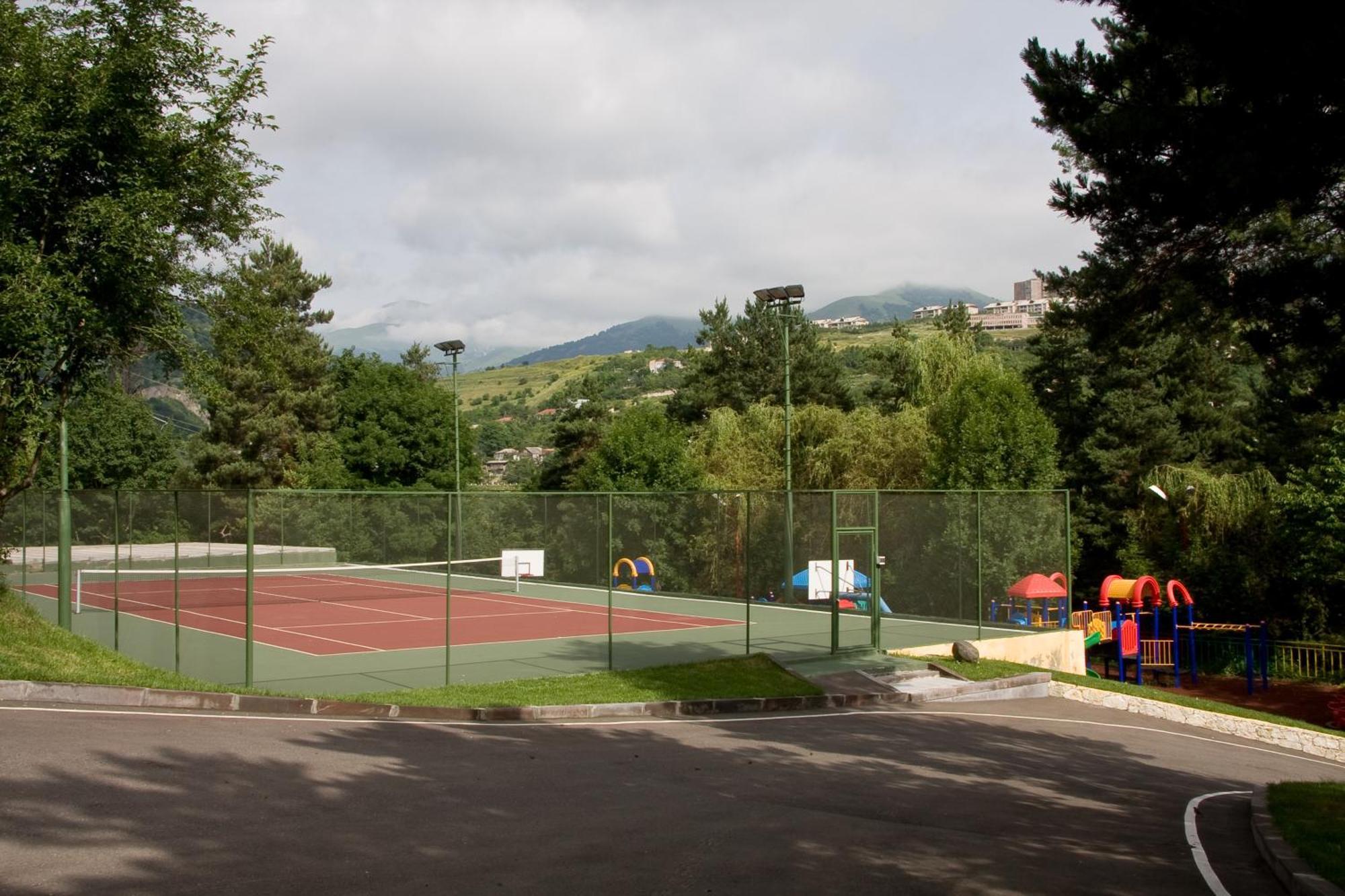 Hotel Dilijan Resort Exterior foto